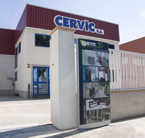 Signage totem - JAKARTA - CERVIC ENVIRONMENT - for public space