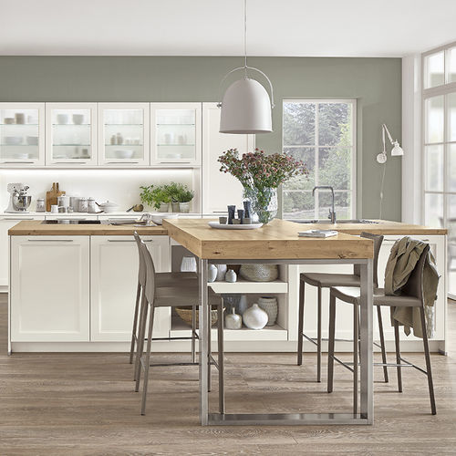 Contemporary kitchen - CASCADA 774 - nobilia - wooden / laminate / island