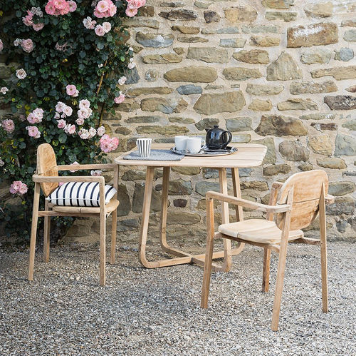 Contemporary dining table - Pebbles - Il Giardino di Legno - teak / teak base / square