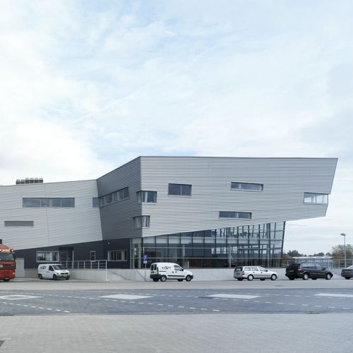 Panel cladding - COLORCOAT®  - TATA STEEL - steel / zinc / coating