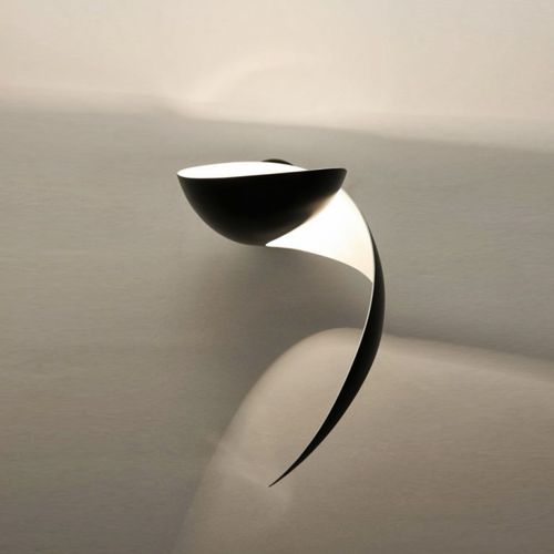Original design wall light - FLAME  - SERGE MOUILLE - indoor / metal / by Serge Mouille