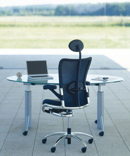 Contemporary executive chair - SKYE - König Neurath - leather / fabric / with headrest