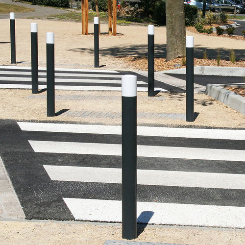 Security post - GENERIC 90 PMR - ACCENTURBA - thermo-lacquered steel / high / for public space