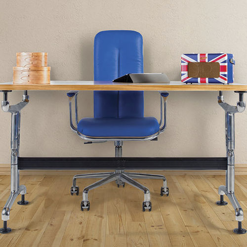Contemporary office chair - Zoeftig - indoor / leather / aluminum base