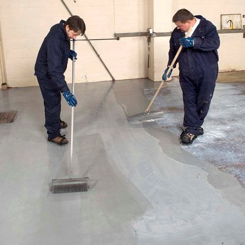 Liquid epoxy resin floor covering - WATCO FLOWTOP® GREY - WATCO GmbH -  smooth / concrete look / non-slip