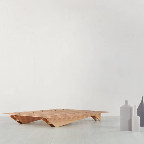 Double bed - LATTENBETT - Atelier Alinea - contemporary / beech / 160x200 cm