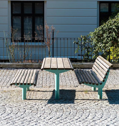 Contemporary picnic table - URBAN  - Vestre - wooden / galvanised steel base / rectangular