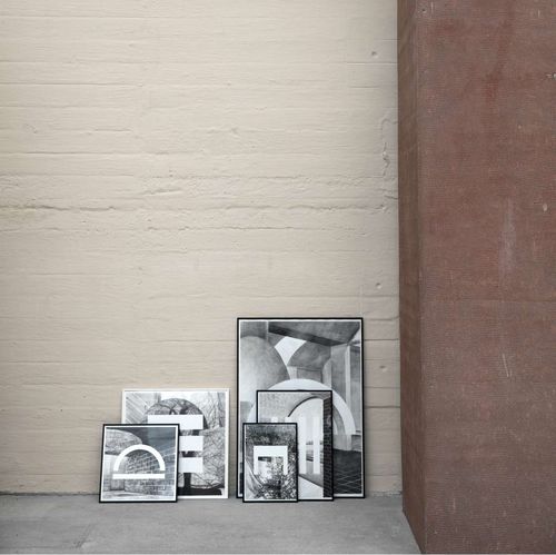 Metal frame - ILLUSTRATE  - by Lassen - glass