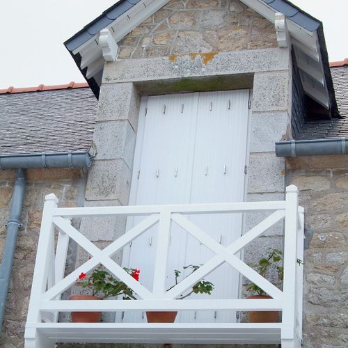 Sliding shutter - ORIGAMI - FRANCIAFLEX - folding / PVC / wood look