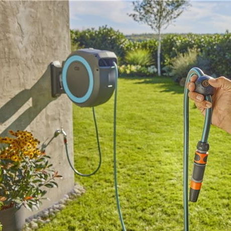 Plastic garden hose reel - 18640-55 - GARDENA Deutschland GmbH