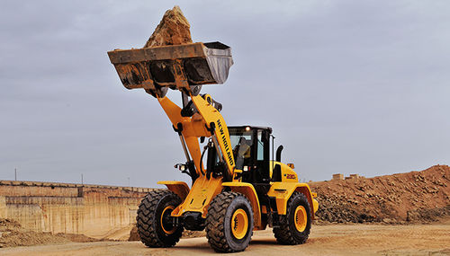 Rubber-tired loader - W230C - New Holland Construction - diesel / for construction