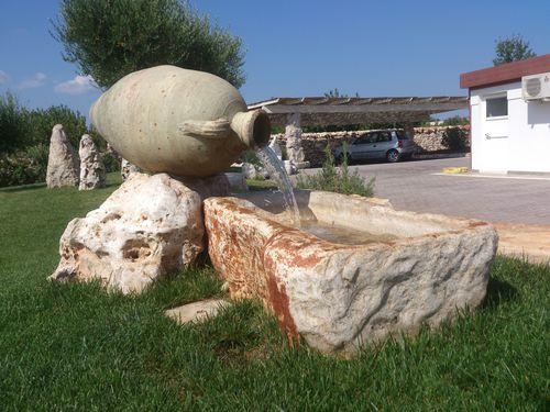 Garden fountain - Un Mondo in Pietra - public / natural stone