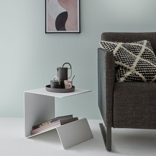 Contemporary side table - BUK - Mueller Moebelwerkstätten - aluminum / aluminum base / square