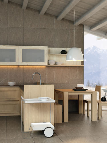 Traditional kitchen - CHARME GOLA - F.LLI MIRANDOLA SAS - solid wood / wooden / with integrated handle
