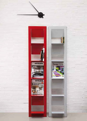 Wall-mounted shelf - PAMPERO - Matière Grise - magazine / contemporary / steel