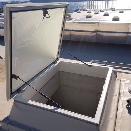 Roof hatch - VENTILATION - Akripol d.o.o. - rectangular / to fix / for lighting