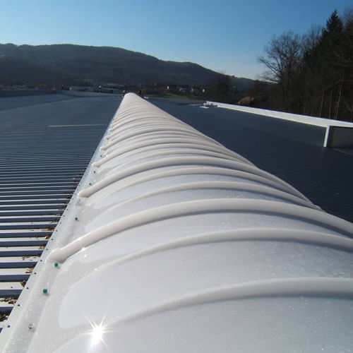 Flat roof skylight - SEGMENTED LIGHT BANDS - Akripol d.o.o. - with skylight frame / polycarbonate / acrylic