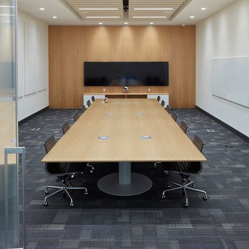 Contemporary conference table - MOODWAY - UNIFOR - wooden / metal base / rectangular