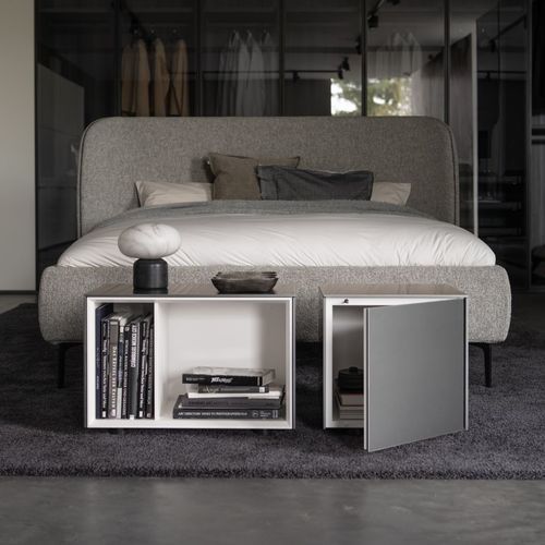 Contemporary bedside table - BETT - Kettnaker GmbH & Co. KG Möbel-Manufaktur - lacquered wood / rectangular / with storage compartment