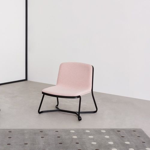 Contemporary fireside chair - PATH - DESALTO spa - fabric / leather / lacquered steel