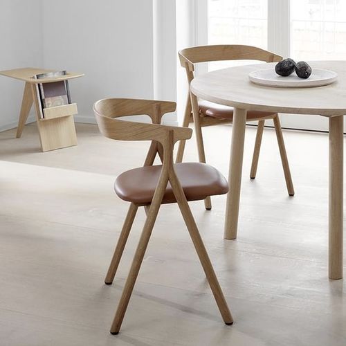 Contemporary dining chair - YKSI - Fredericia Furniture - indoor / leather / oak