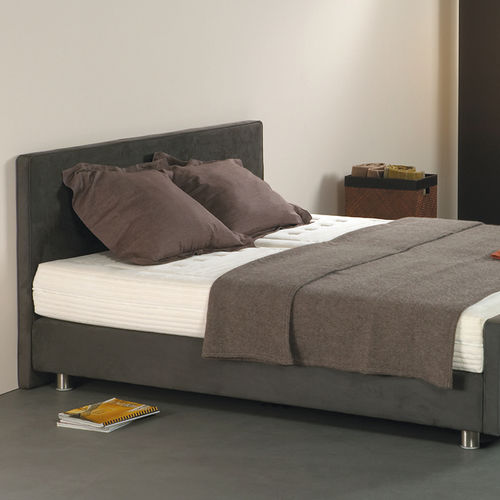 Double bed headboard - SERENITA - Kreamat NV - contemporary / fabric / upholstered