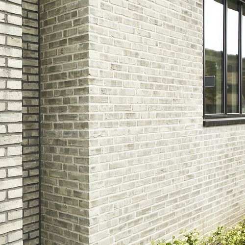 Facade brick - 3.7.37 ROYAL GREY - Egernsunder Ziegel GmbH  - wall-mounted / solid / embossed