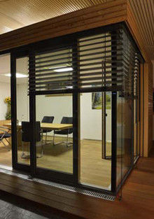 Roller shutter -  EXTERNAL VENETIAN - Rauh SR Fensterbau - metal / window