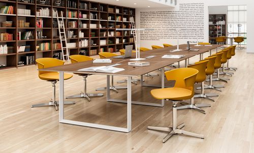 Contemporary boardroom table - X7   - Quadrifoglio Sistemi d'Arredo - wooden / metal / glass