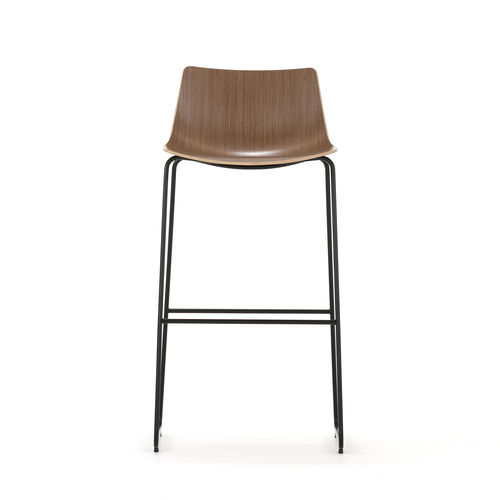 Contemporary bar stool - CURVE - allermuir - beech / walnut / chromed metal base