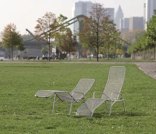 Contemporary sun lounger - BORNHOLM - ERLAU - mesh / steel / with wheels