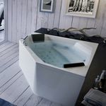 corner bathtub