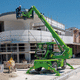 loading telehandler / handling / lifting / rotating