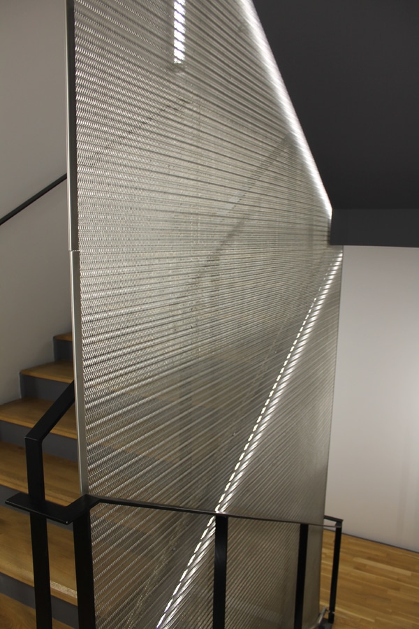 Fall protection with stainless steel wire mesh - Lyon, France - HAVER ...