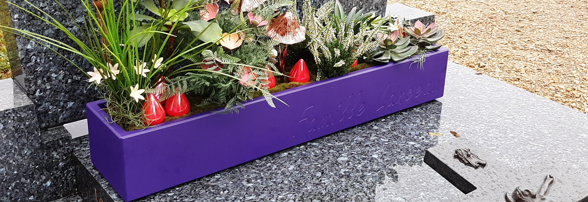 Durable and personalized planters to decorate graves as All Saints' Day