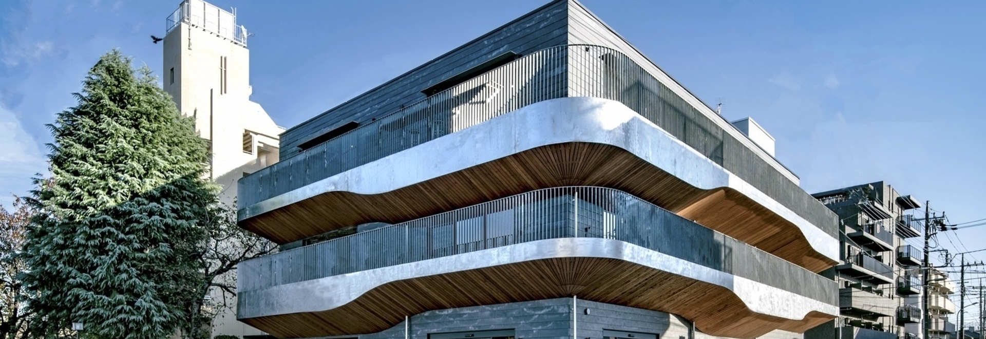 Enhako Building / Organic Design Inc.