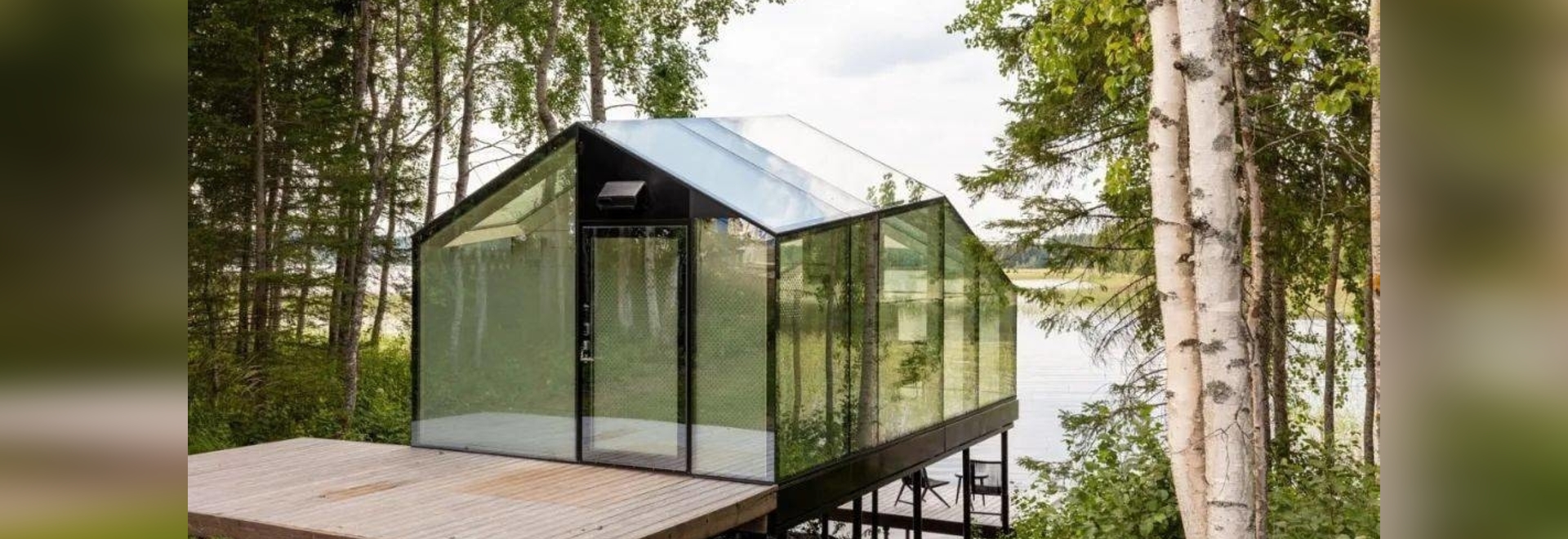 the interior is oriented in a way that maximizes views of the landscape