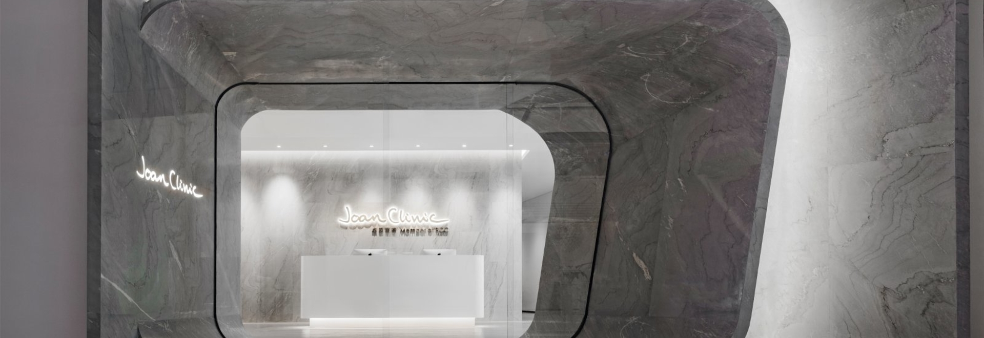 Joan Clinic by CAA architects
