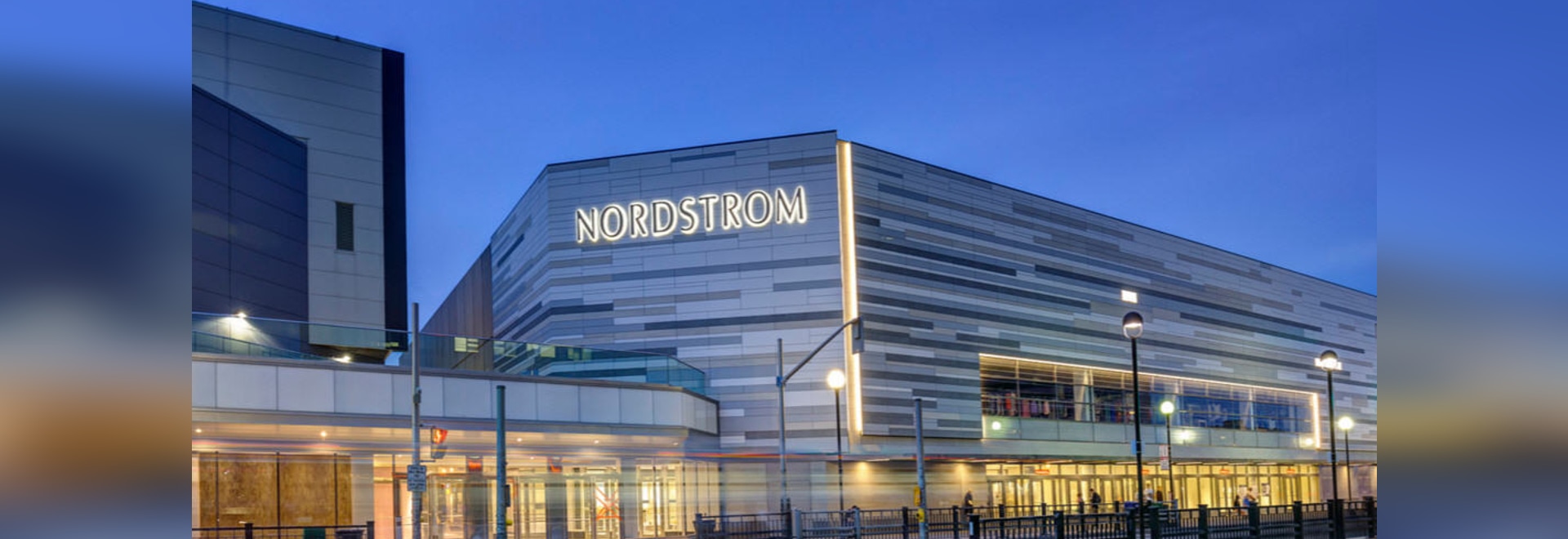 MALL NORDSTROM