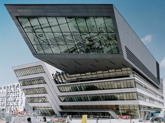 ZAHA HADID’S LIBRARY & LEARNING CENTER IN VIENNA