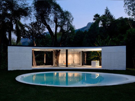 Tepoztlan Lounge by Cadaval & Solà-Morales