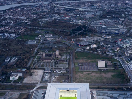 HEURZOG & DE MEURON COMPLETES NEW BORDEAUX STADIUM FOR UEFA EURO 2016