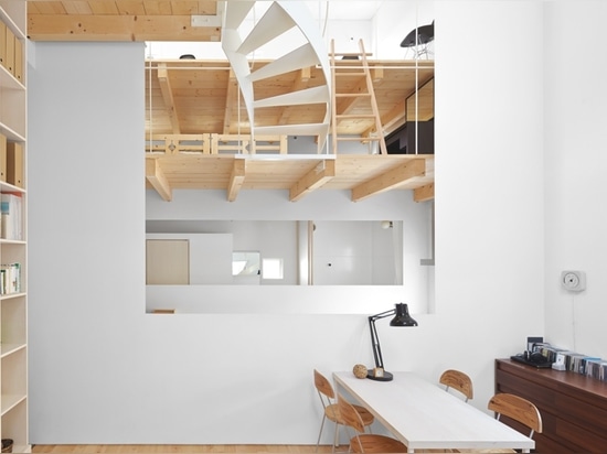 CASE BY JUN IGARASHI ARCHITECTS