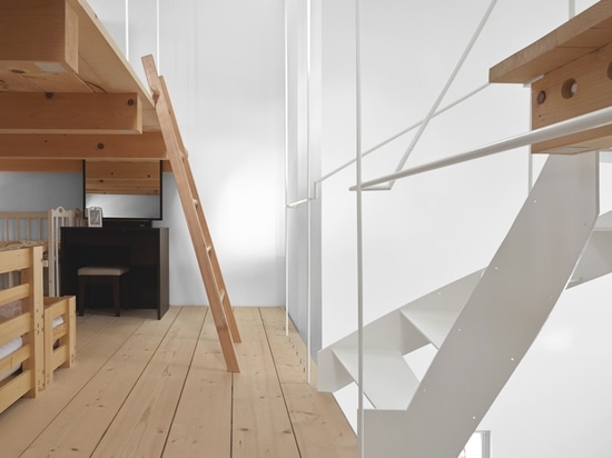 CASE BY JUN IGARASHI ARCHITECTS