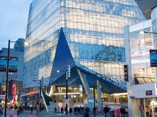 Fritted glass creates patterned facade for Ryerson University student centre by Snøhetta