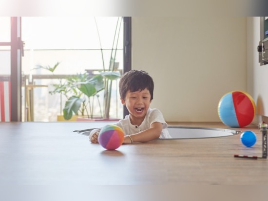 Recessed pods provide another place for imaginative play. These niches also serve as extra storage for toys!