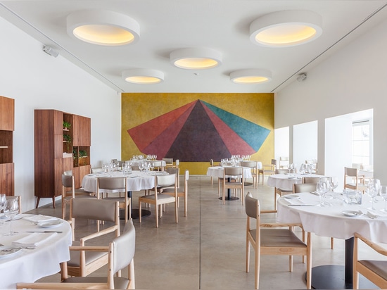 Espaço Espelho D' Água: A Renovated Modernist Gem in Lisbon, Portugal