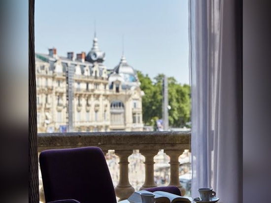 Le Grand Hôtel du Midi****