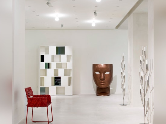 David Chipperfield kicks off Driade role with Milan showroom interior