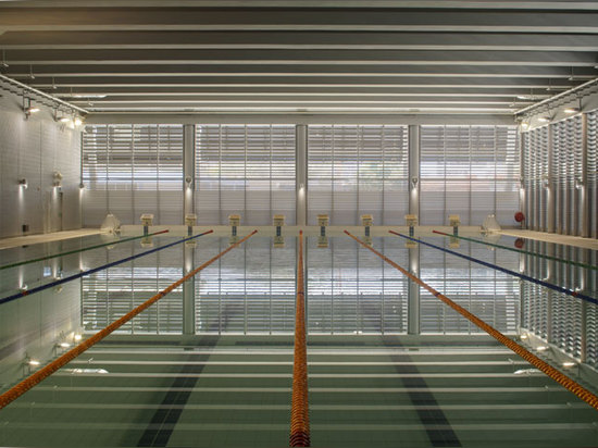 A separate pool has been dedicated to the local community. Photography: Darren Soh